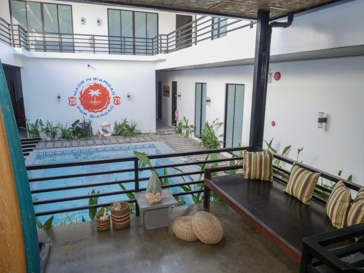 Siargao Bed And Brewery Hotel เจเนอรัลลูนา ภายนอก รูปภาพ