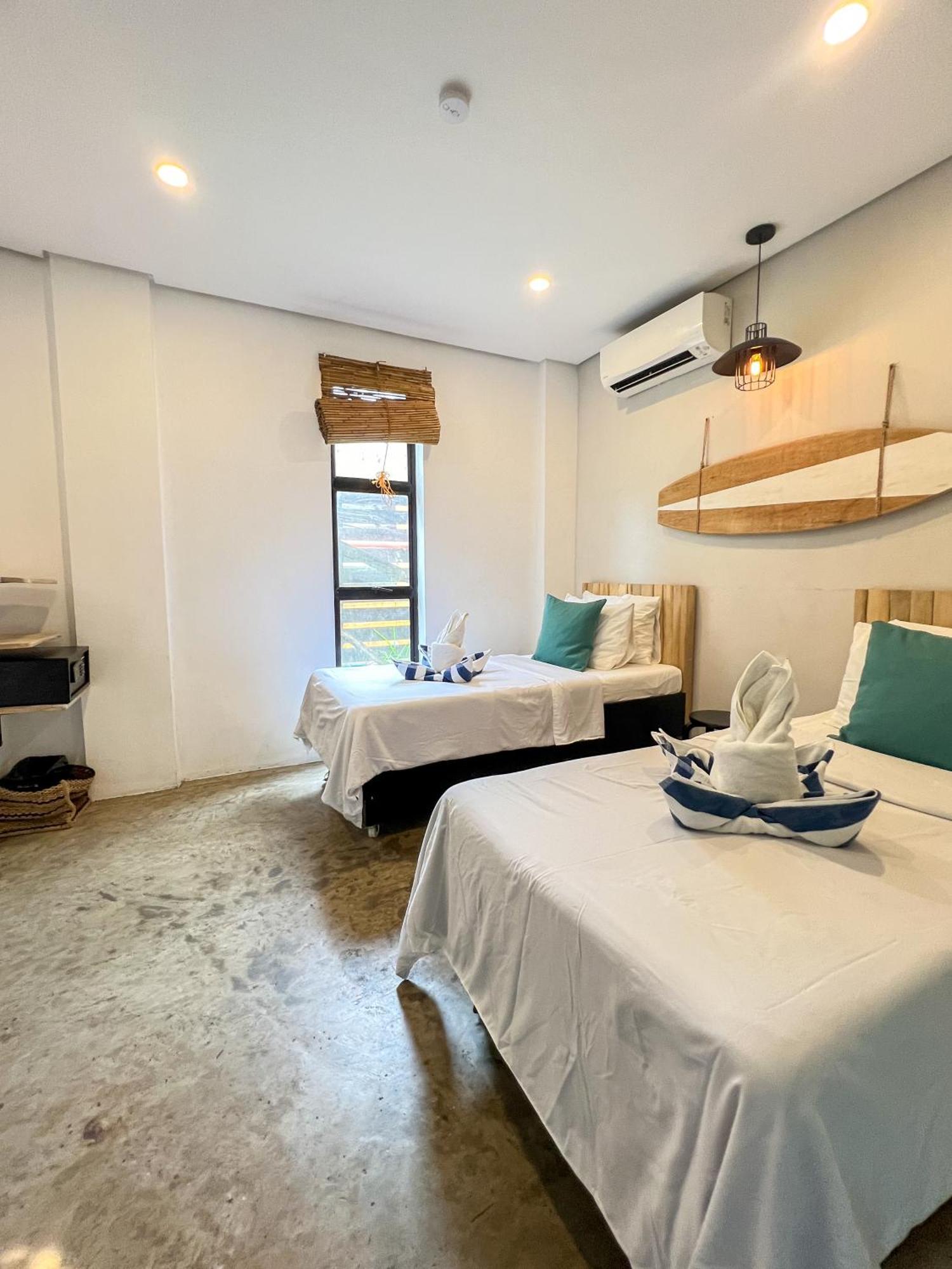 Siargao Bed And Brewery Hotel เจเนอรัลลูนา ภายนอก รูปภาพ